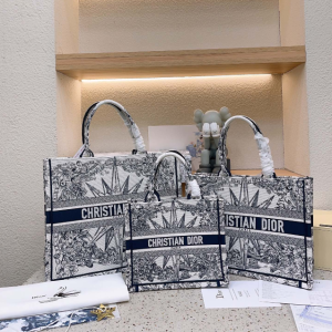 import placeholder for v00001294