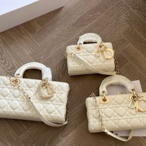 import placeholder for v00001320