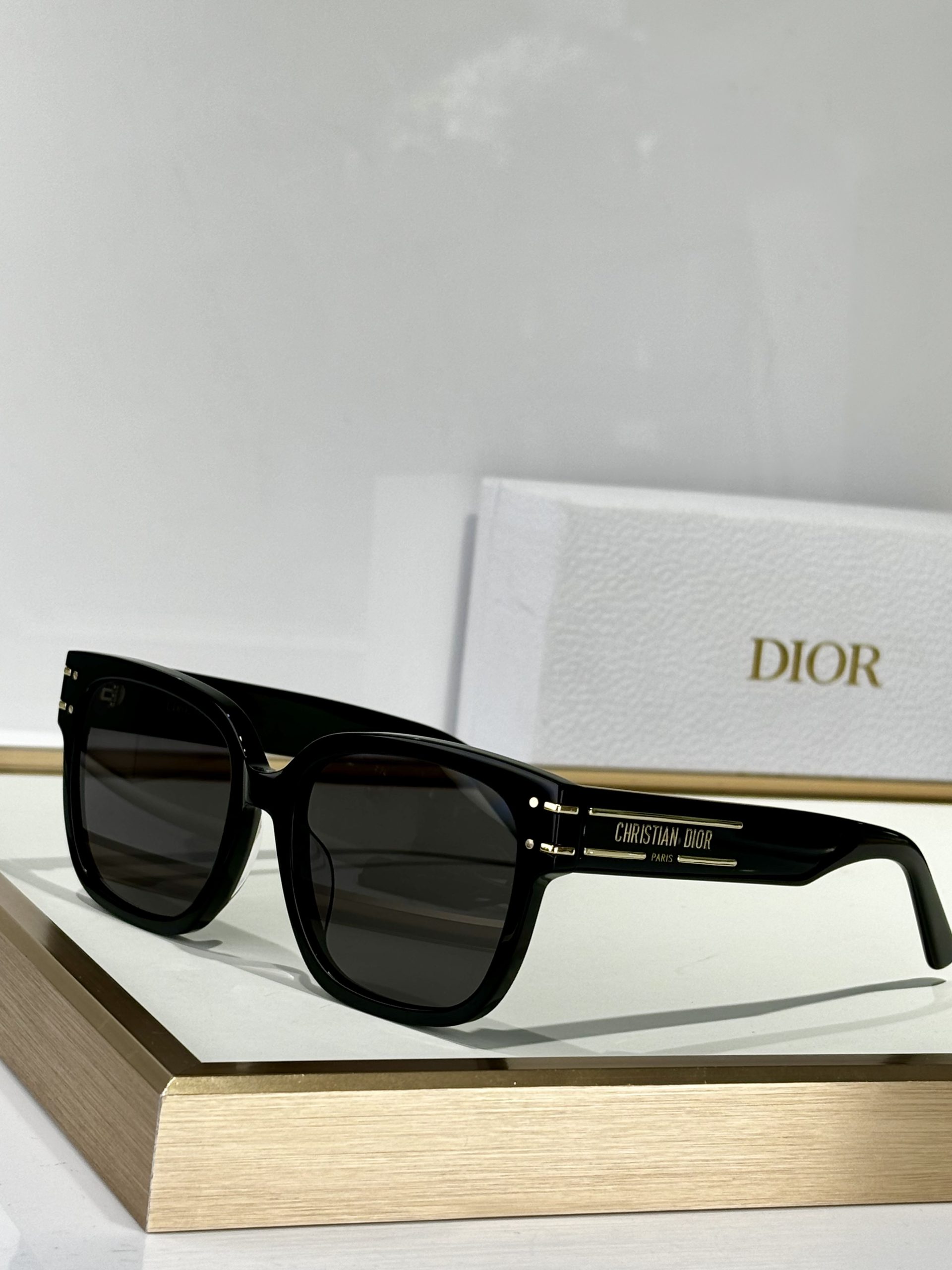 di*r eyewear size: 56 17 145 di*r eyewear size: 56 17 145