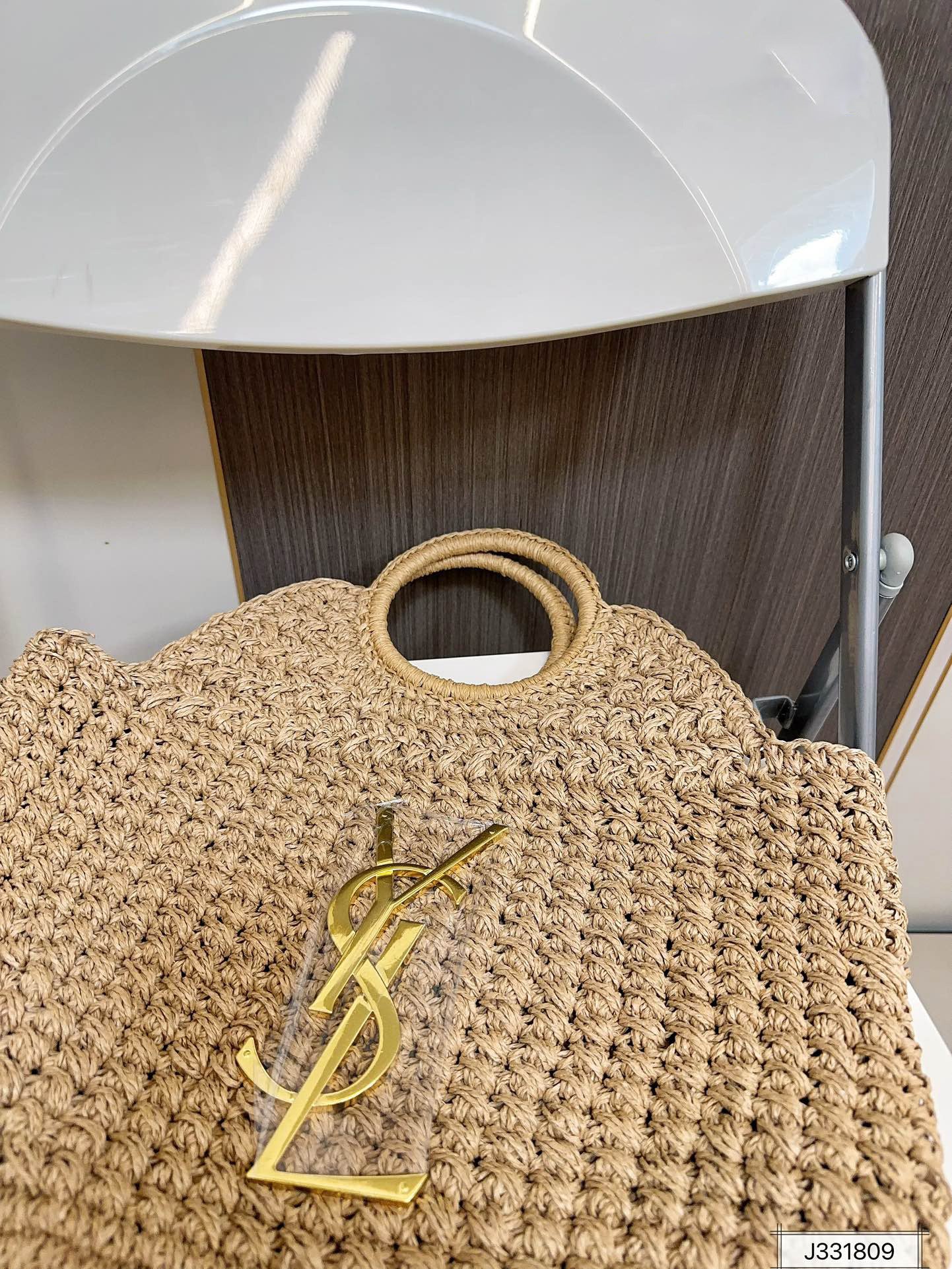 yves saint laurent (ysl)louis vuitton (lv) saint laurent summer raffia tote bag 41x37cm yves saint laurent (ysl)louis vuitton (lv) saint laurent summer raffia tote bag 41x37cm