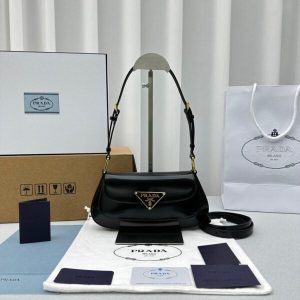 import placeholder for v00000368