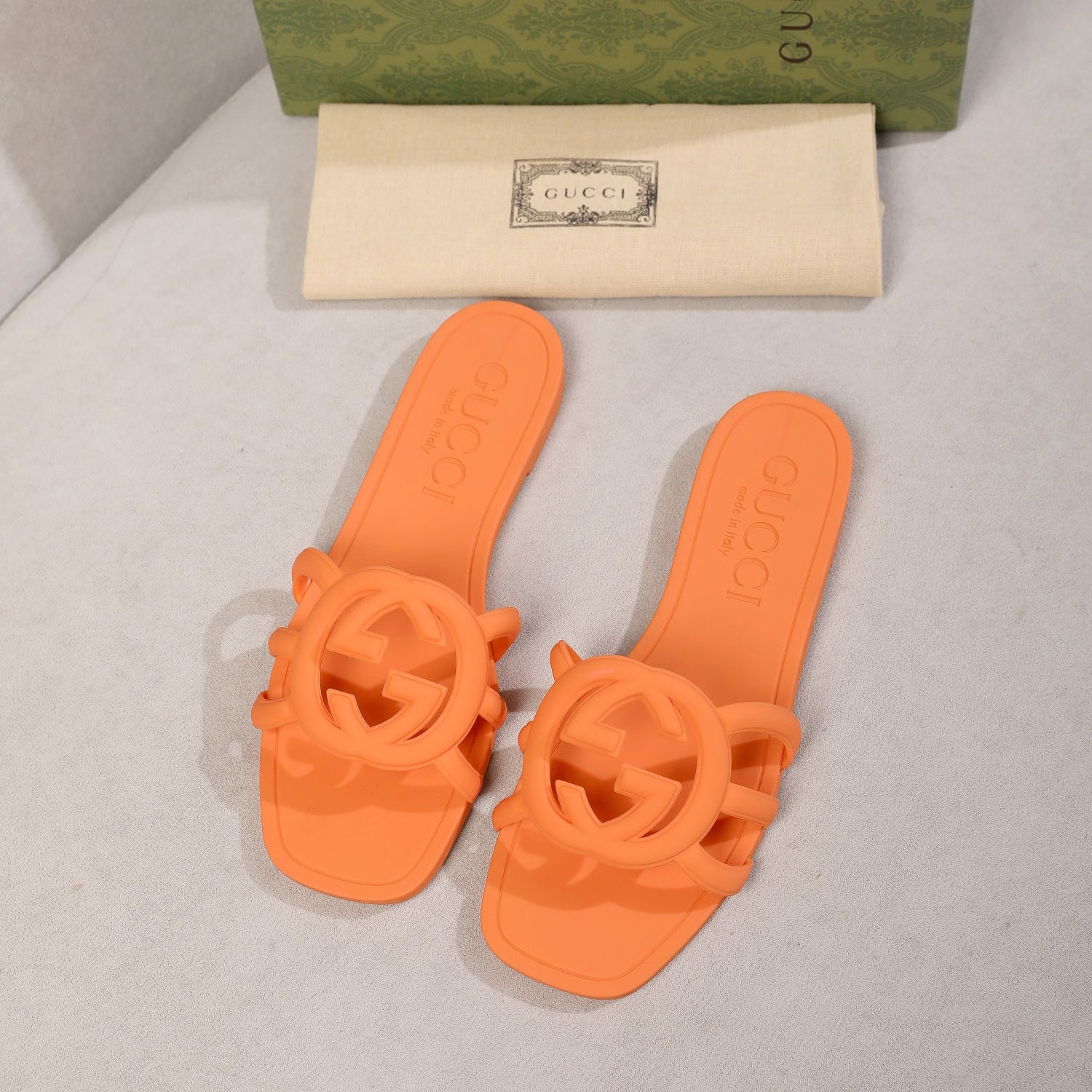 women's interlocking dioruble g slippers women's interlocking dioruble g slippers