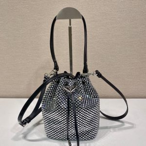 import placeholder for v00000487