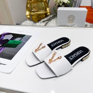 import placeholder for v00001383