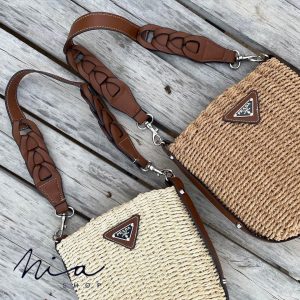 import placeholder for v00000453