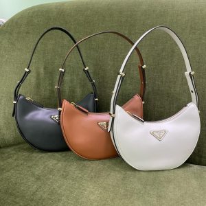 import placeholder for v00000376