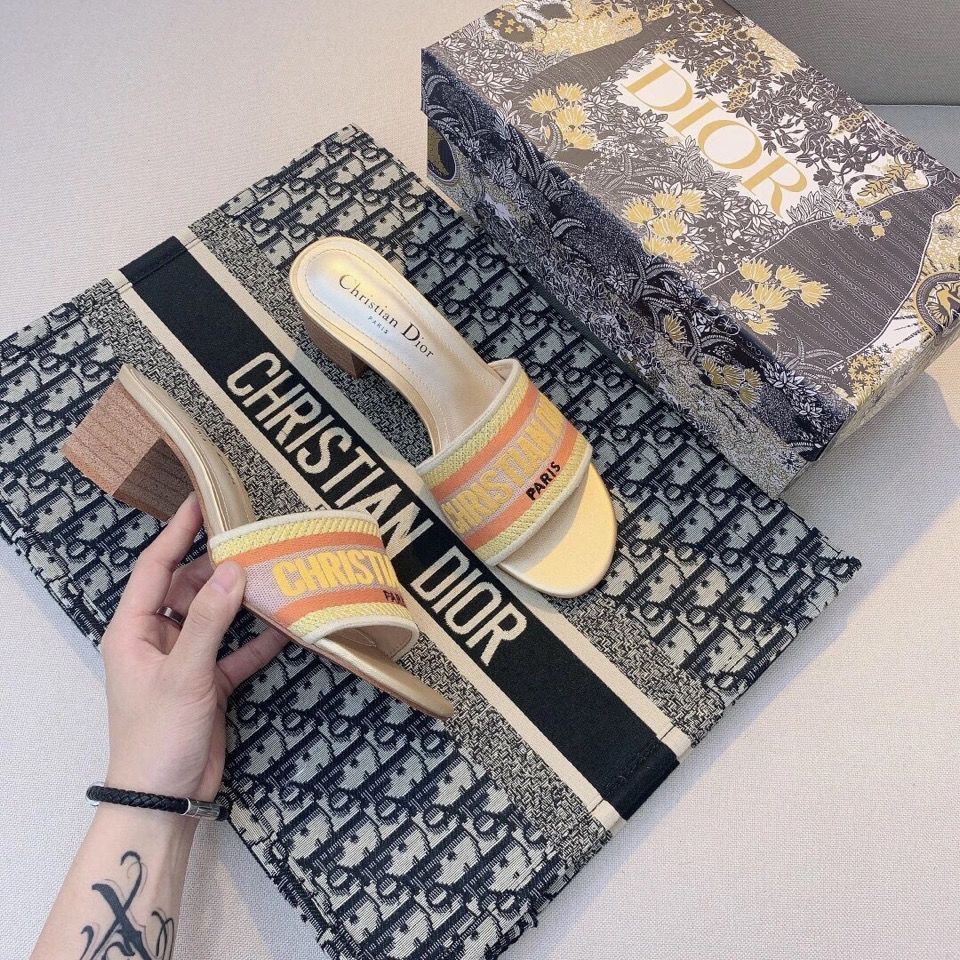 embroidered block heel slippers embroidered block heel slippers