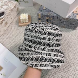 import placeholder for v00000821