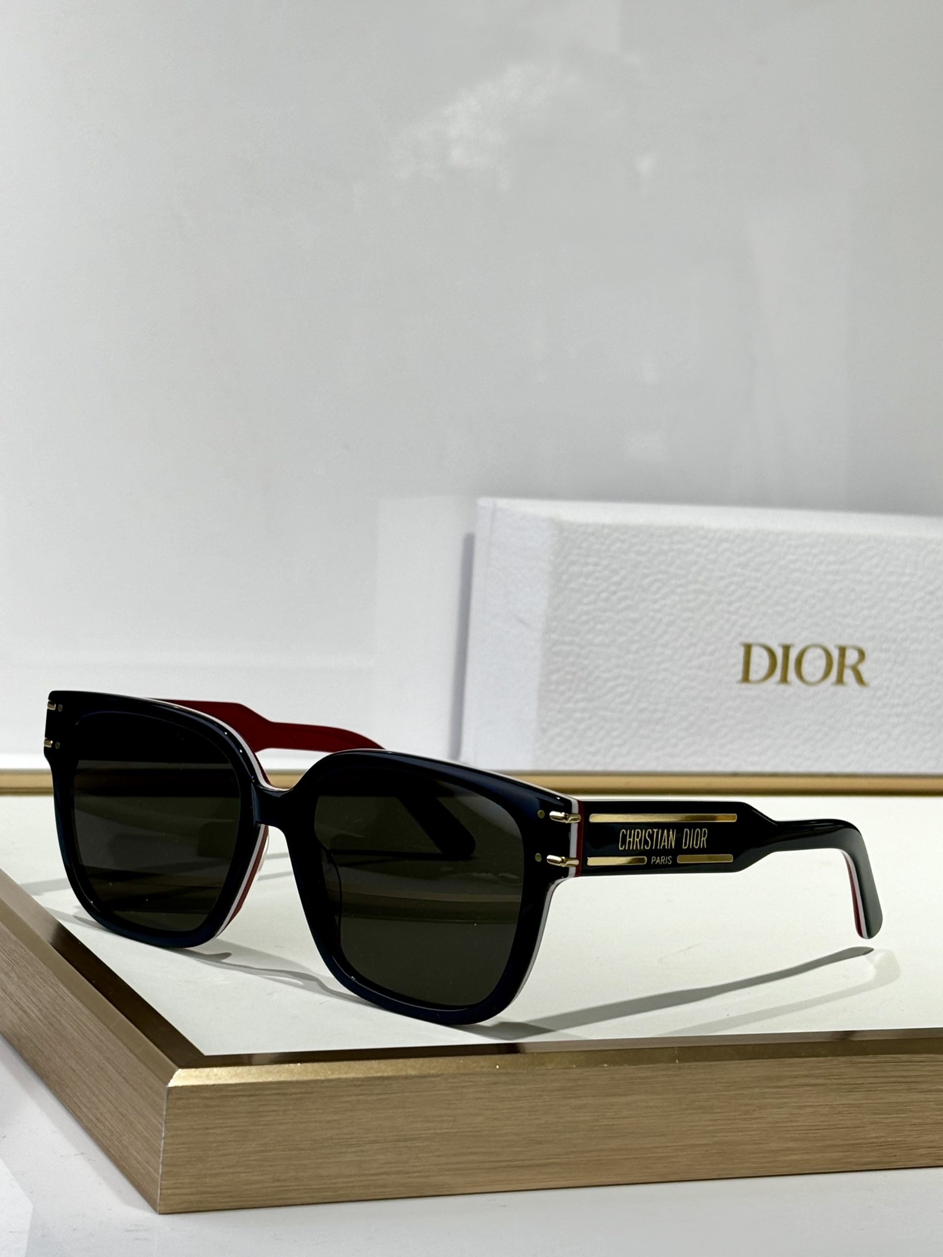 di*r eyewear size: 56 17 145 di*r eyewear size: 56 17 145
