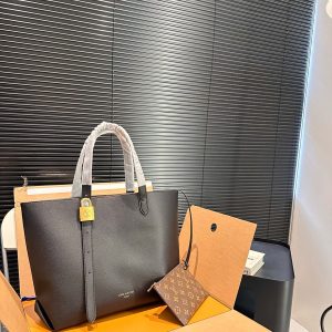 import placeholder for v00000341