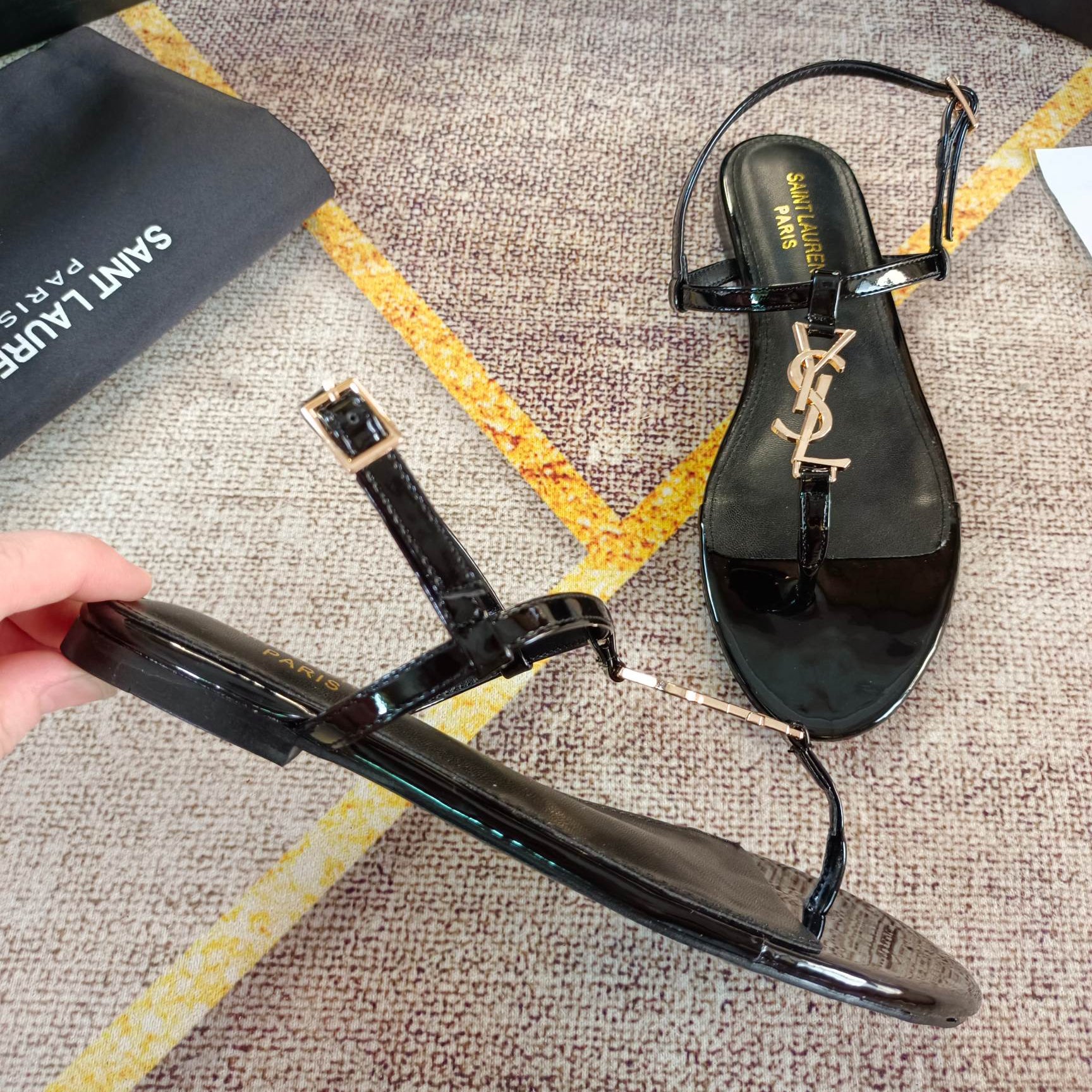 logo embellished leather slingback sandals