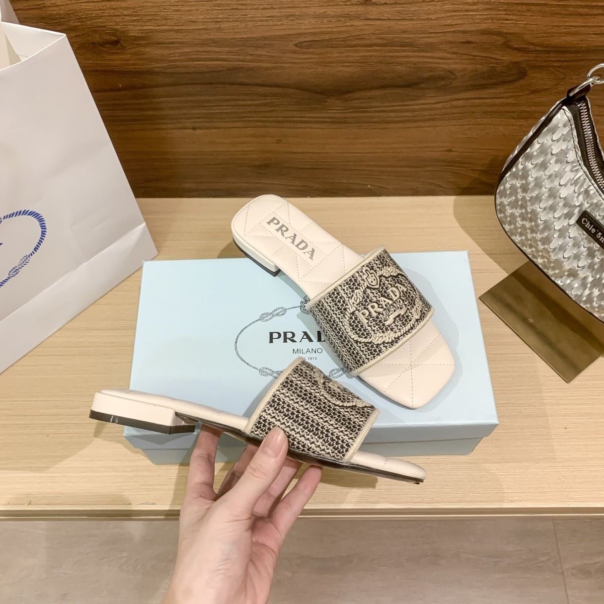 letter embroidery flat slippers letter embroidery flat slippers