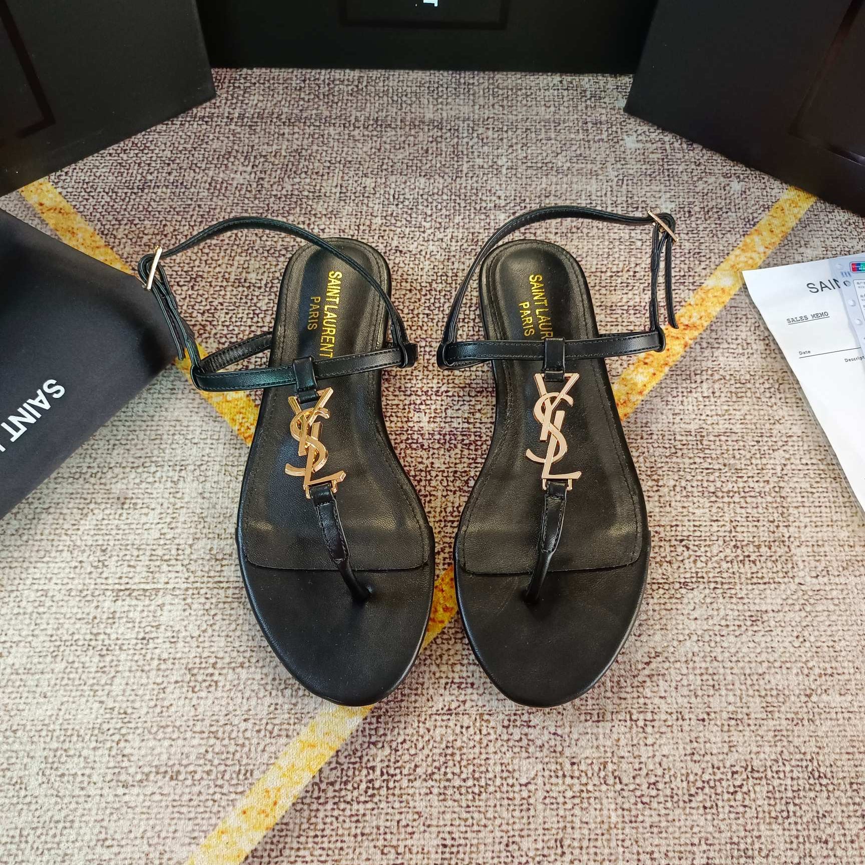 logo embellished leather slingback sandals