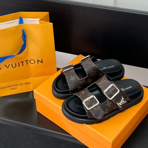 import placeholder for v00001428