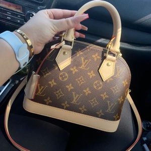 import placeholder for v00000428