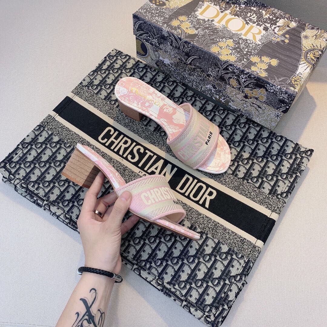 embroidered block heel slippers embroidered block heel slippers