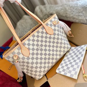 import placeholder for v00000272