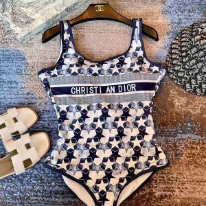 import placeholder for v00000923