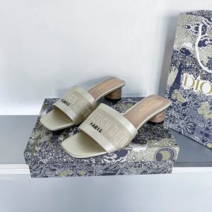 import placeholder for v00001417