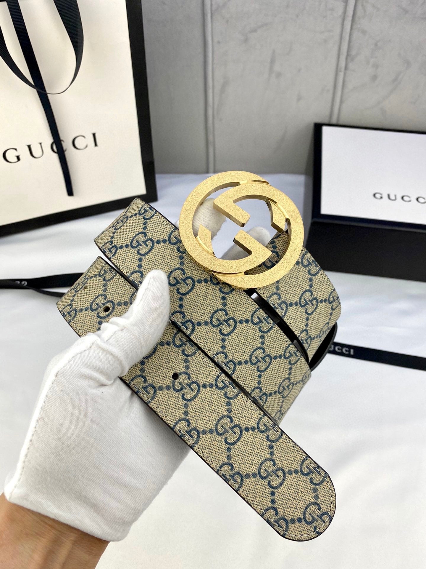 import placeholder for v00001866